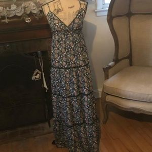 MILLAU Maxi Floral Dress